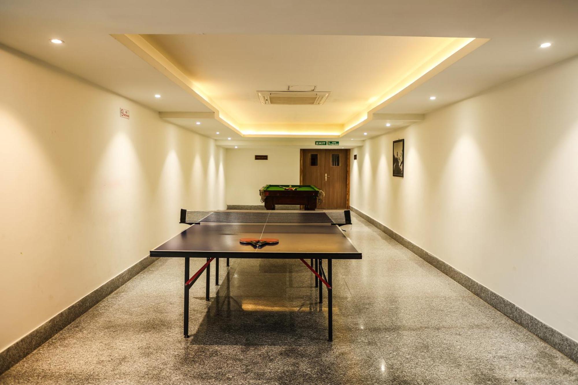 Ramada Plaza By Wyndham Lucknow Hotel ภายนอก รูปภาพ